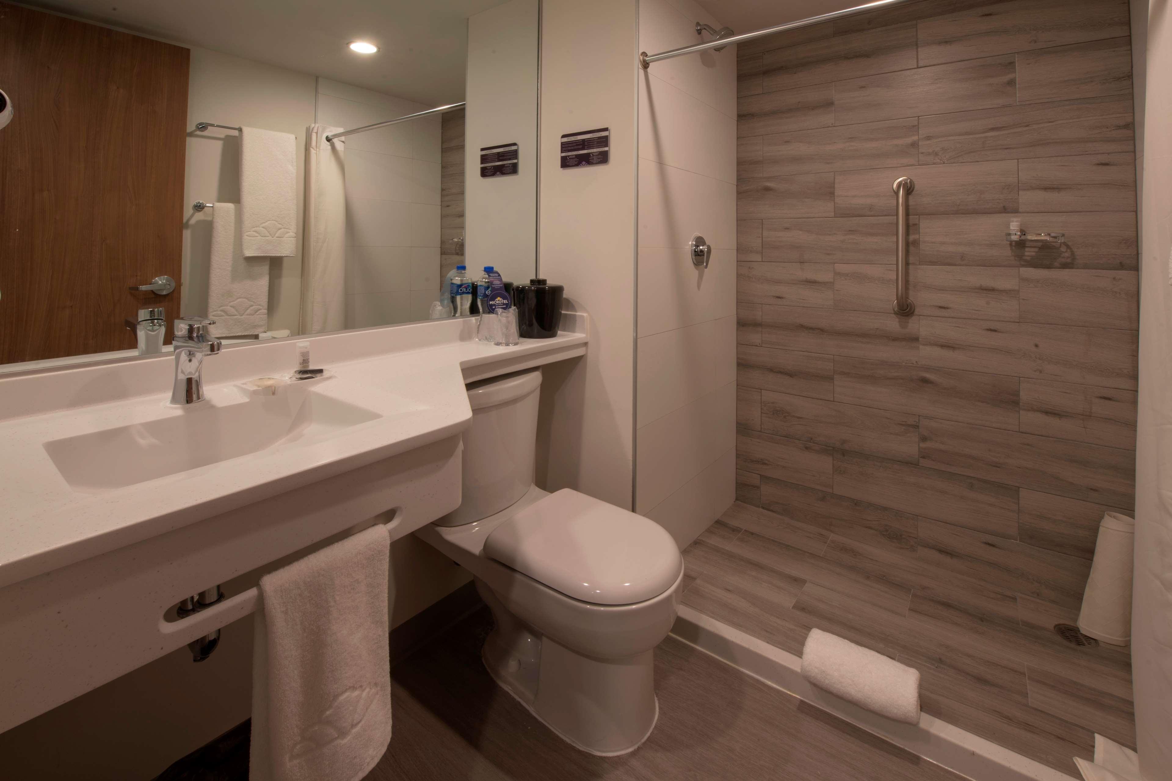 Microtel Inn & Suites By Wyndham San Luis Potosí Exteriér fotografie