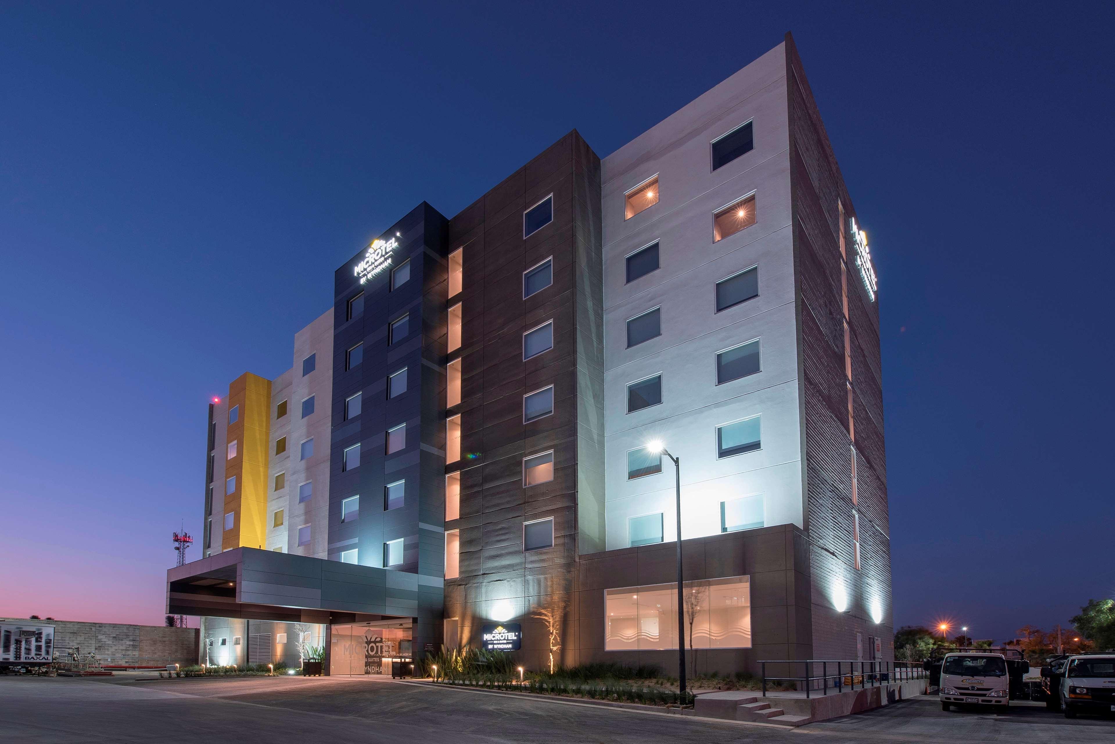 Microtel Inn & Suites By Wyndham San Luis Potosí Exteriér fotografie